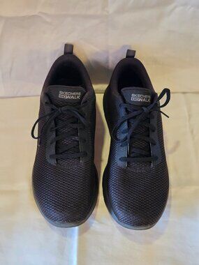 Skechers GOwalk Black Sneakers Men’s Size 12